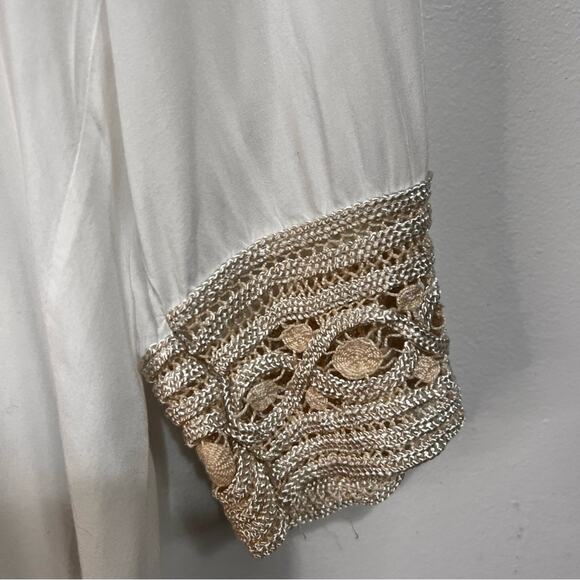 Rita Bordados a Mano XL cream color tunic top with handmade embroidered trim - Picture 5 of 6